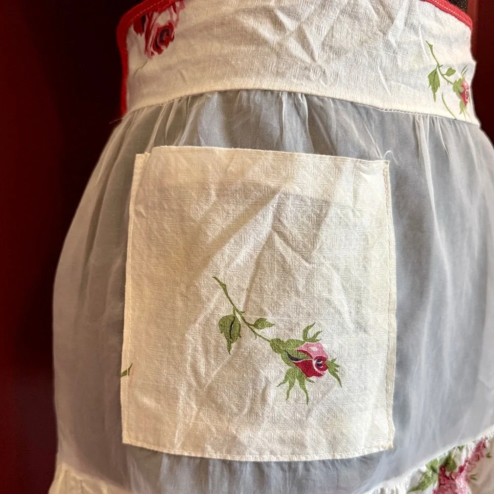 VTG 1950s MCM Handmade Floral Kitchen Housewife Apron Cotton & Organza Roses